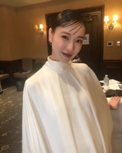 Erika Toda Instagram - 皆様 毎日お祝いのメッセージをありがとうございます😊 本日は#美的ベストビューティウーマンの授賞式でした 重ねて御礼申し上げます 本当にありがとう😊
