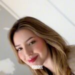 Esther Marcos Instagram - Dia 29 já está chegando e a gente tá como?? Coração a mil esperando pra ouvir o Medley de Maranata 1/2 🥹👀 Mas pra esse lançamento ser bonito mesmo eu quero saber: Você já fez o pre-save? SE NÃO FEZ JÁ SABE NÉ? Borá clicar no link da bio ☝🏻