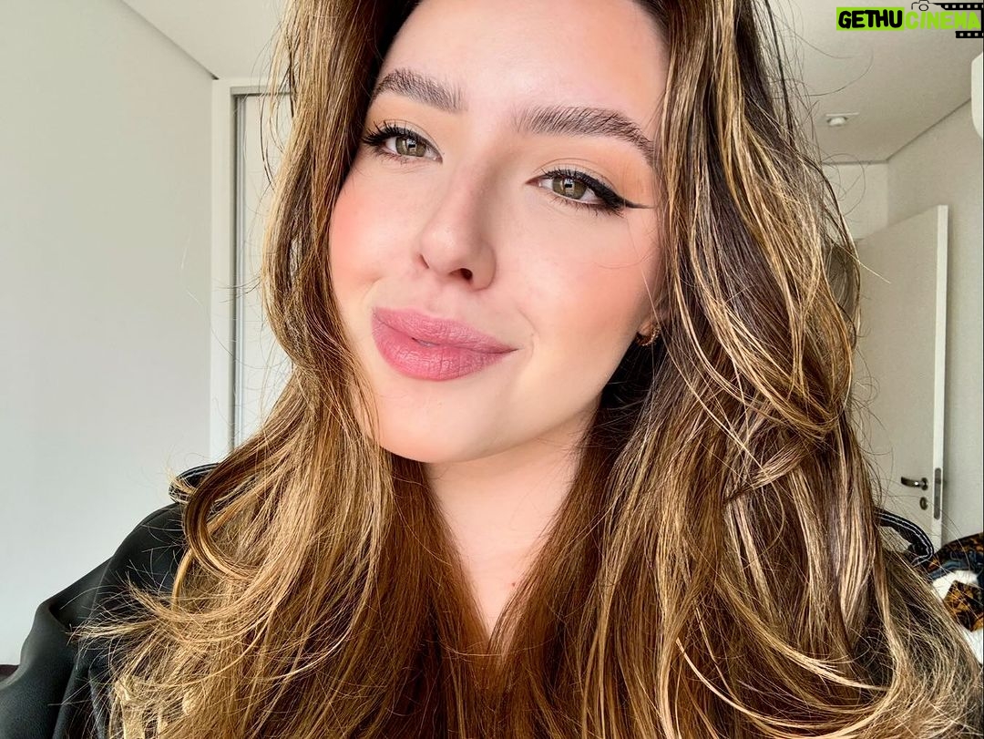 Esther Marcos Instagram - boa tarde lindeza!! Já ouviu o nosso medley de Maranata 1/2 hoje??
