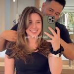 Esther Marcos Instagram - dia de renovar o visual com a mamãe 🥹😍 pelas mãos do melhor: @rammonhairstylist ✂️