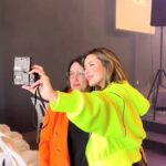 Esther Marcos Instagram - Ahhhh que saudade da nossa primeira @c0nexa0 🥹 Foi uma tarde maravilhosa que conversamos sobre as 5 linguagens do amor! E ano que vem tem mais!! Levanta a mão quem não quer ficar de fora! 🙋🏻‍♀️