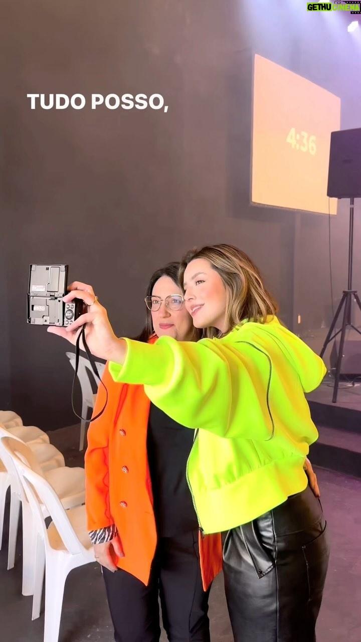 Esther Marcos Instagram - Ahhhh que saudade da nossa primeira @c0nexa0 🥹 Foi uma tarde maravilhosa que conversamos sobre as 5 linguagens do amor! E ano que vem tem mais!! Levanta a mão quem não quer ficar de fora! 🙋🏻♀️