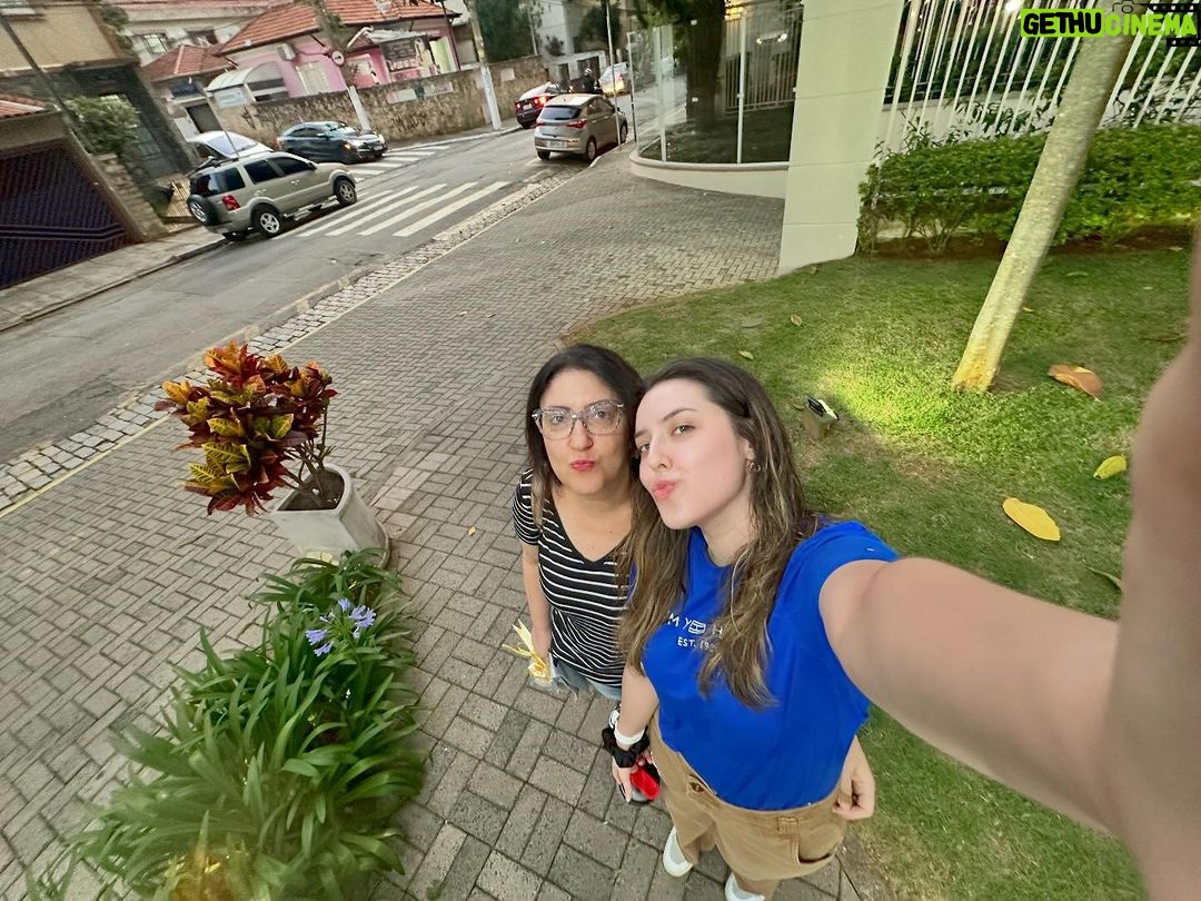 Esther Marcos Instagram - uma nova mania: tirar selfies no 0.5x