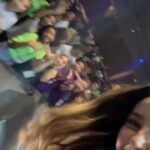 Esther Marcos Instagram - Queria que todo mundo pudesse sentir a alegria de viver com Cristo!! Pós-culto ainda estávamos assim @_role_up @nascipradeusoficial foi um prazer estar com vocês ❤️‍🔥 @guiimendoncaoficial @marcelomarinelli_ @alexandremartins.ofc