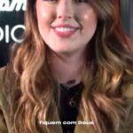 Esther Marcos Instagram - Alô alô TEM VÍDEO NOVO NO CANAL 🚨 A amiga aqui acabou de liberar o primeiro vídeo de uma série linda que está por vir, vamos conversar sobre cada composição de uma forma bem mais profunda!! 👀🤩 Já viu o vídeo novo? 👇🏻