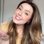 Esther Marcos Instagram - a CAJADADA do dia está servida (com agradecimento especial a debs e seu maravilhoso sermão que serviu de inspiração)!! E aí? Você sente ARREPENDIMENTO ou REMORSO? 👀 Créditos: @deborakursten