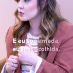 Esther Marcos Instagram - Eu quero viver e morrer com Cristo, porque ele é o melhor amigo que eu tenho. Ele me ama e me perdoa, mesmo quando eu erro. Ele me ajuda a enfrentar os problemas e as tristezas que acontecem neste mundo. Ele me ensina a fazer o que é bom e agradável a ele. Ele me convida para ir com ele a lugares onde eu posso conhecer mais dele e falar dele para outras pessoas. Eu aceito o seu convite com felicidade e gratidão. Ele é o meu Rei, o meu Salvador e o meu amigo. Você prefere morrer no deserto com Cristo ou conquistar as riquezas sem Cristo?! Assista o Episódio Completo no canal KARINA.BACCHI no YouTube! ♥️