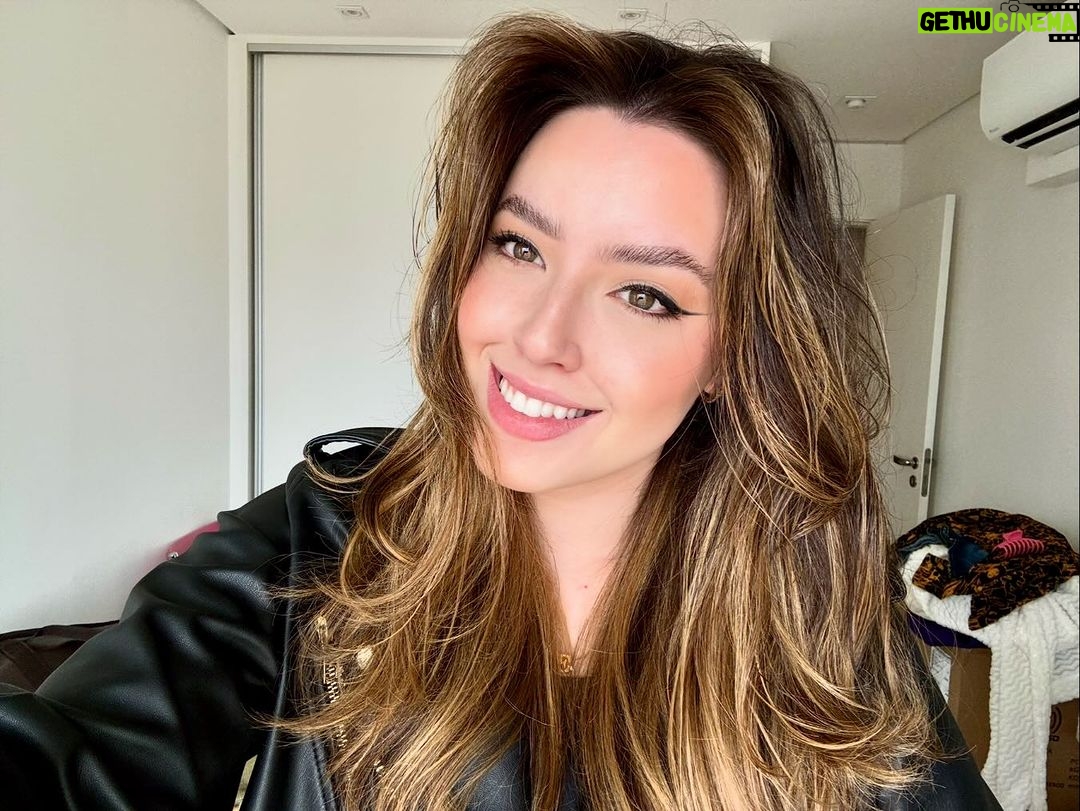 Esther Marcos Instagram - boa tarde lindeza!! Já ouviu o nosso medley de Maranata 1/2 hoje??