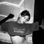 Eugenia Suárez Instagram - Feliz miércoles. Acá les dejo varios moods para que me digan cuál soy hoy 😂