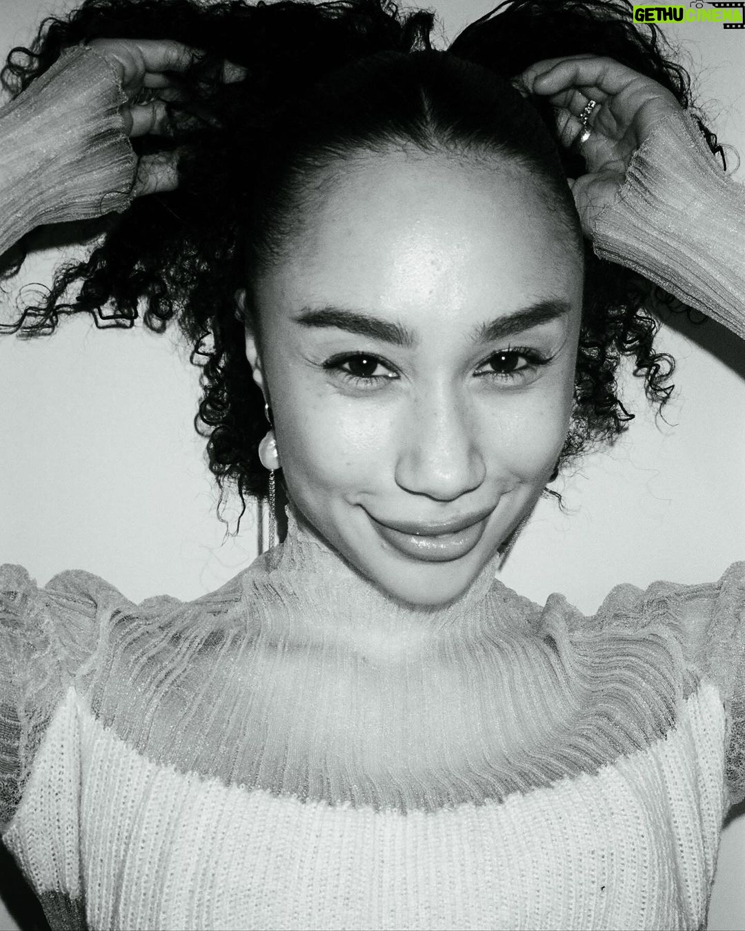 Eva Marisol Gutowski Instagram - These photos make me want to chew on a Polly pocket boot 🥹🤺🤺🤺