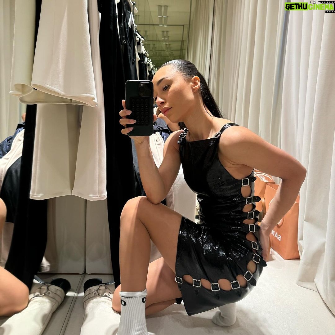 Eva Marisol Gutowski Instagram - courreges fixes everything 👓