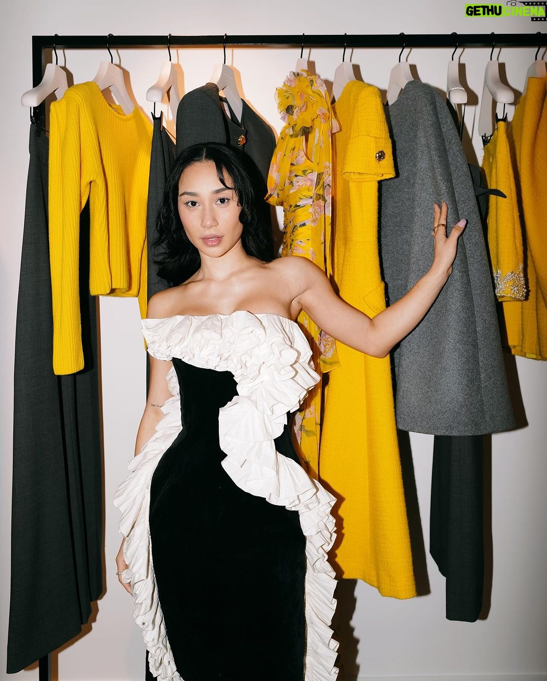 Eva Marisol Gutowski Instagram - In an alternate universe, someone’s dressing up my voodoo doll impeccably ✨👯♀️