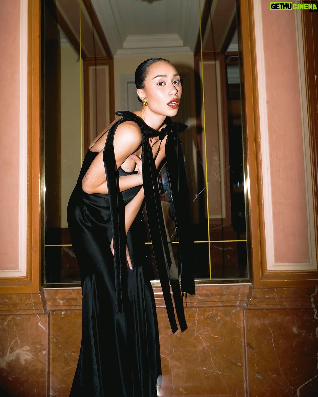 Eva Marisol Gutowski Instagram - Who’s the leader here? Nina, Nina, Nina ✨me in Nina Ricci for FW24 in Paris Paris, France