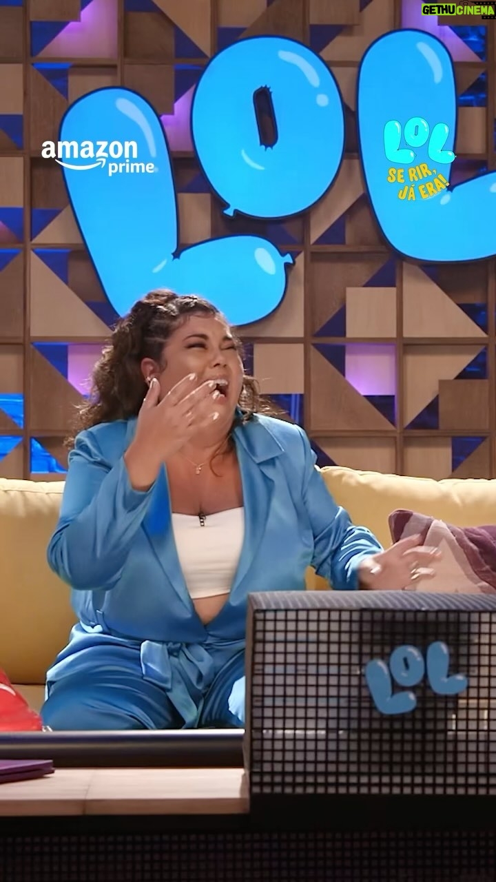 Fabiana Karla Instagram - Imagina estar em uma sala com 10 pessoas do humor brasileiro e sem poder rir! 😂 Ficamos em TOP 2 Brasil no @primevideobr 🤩 Com o programa LOL a sua risada é garantida! 🤣 Corre para assistir!