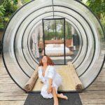 Fabiana Karla Instagram - Entrei na bolha!!! 🫧 Um refúgio no coração da natureza, um lugar onde a paz habita! 🍃Uma delícia dormir com o barulhinho da floresta e a luz dos vagalumes ✨ Mágico!✨🙏🏻💫 Obrigada meu querido @felipetitto e @cabanahome pela nossa linda estadia. Gratidão.🙏🏼 Cabana Home
