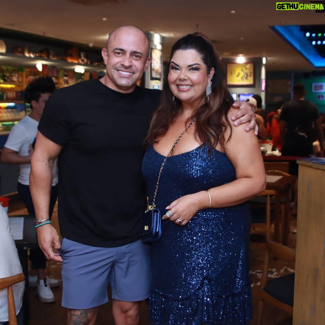 Fabiana Karla Instagram - Vai ser surra de fotos, porque foi surra de amor e alegria! 🎂🥳✨