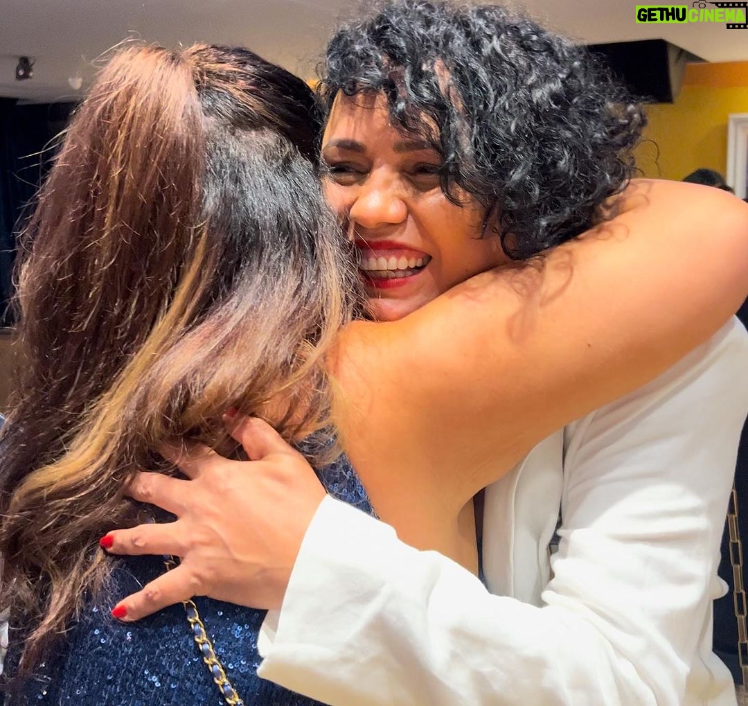 Fabiana Karla Instagram - Vai ser surra de fotos, porque foi surra de amor e alegria! 🎂🥳✨