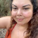 Fabiana Karla Instagram – Saí de casa para gravar a 2ª temporada de @_rensgahits em Goiânia e fui surpreendida por esse mergulho de emoções, sabores, e todas as forças da natureza ao mesmo tempo… Fui abduzida pelas belezas do “Goiás”! 🌿✨
Não poderia deixar de dividir com vocês!
Um agradecimento especial ao querido @diegogiallanza que me ajudou para que minha experiência fosse mais que especial. 🥰
Um verdadeiro refúgio para minha alma.
A conexão com a natureza nutriu meu espírito, expandiu minha mente e me fez repensar alguns momentos da minha vida. E isso é lindo!
Acredito na evolução sempre, porque faz parte do nosso crescimento pessoal. ✨
Minha profissão me leva a lugares inesperados, transformadores e me presenteia com experiências incríveis e inesquecíveis.
Gratidão 🙏🏼
.
.
.
.
.
.
#ChapadaMágica #Natureza #TrabalhoEMagia #tbt #photodump #chapadadosveadeiros Alto Paraíso – Chapada Dos Veadeiros