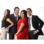 Fabiana Karla Instagram - Na magia do palco, encontrei meu lar. Hoje, celebramos o Dia nacional do Teatro, onde sonhos ganham vida e histórias se entrelaçam. Gratidão por cada ato, por cada aplauso, por cada emoção compartilhada. O teatro é minha paixão, minha jornada, minha vida. Fica aqui o meu carinho por todos os artistas e colegas de trabalho que enxergam o palco como extensão da sua alma! ❤️ E lembrando que a comédia musical “nessa mesa de bar” 🍻🎶 está chegando e você não pode ficar de fora dessa! 😱 Garanta ja o seu ingresso! 🤩 @comedianessamesadebar Feliz Dia do Teatro! 🎭✨ . . . . #DiadoTeatro #ArteNoPalco #MinhaPaixão #dianacionaldoteatro #teatro