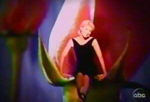Faith Hill Instagram - 25 years ago this month, “This Kiss” was #1 on the country charts and stayed there for 3 weeks.  This song changed the course of my career and opened the doors to so many incredible opportunities.  I’ll be forever grateful to the writers Beth Nielsen Chapman, Annie Roboff & Robin Lerner and to Stephen Goldman for creating a phenomenal video that brought to life a land of wonder as brilliant as the song.  And I’m forever thankful to the fans for always being there and coming along for the ride, wherever it takes us. #ThisKiss #BarbaraWalters