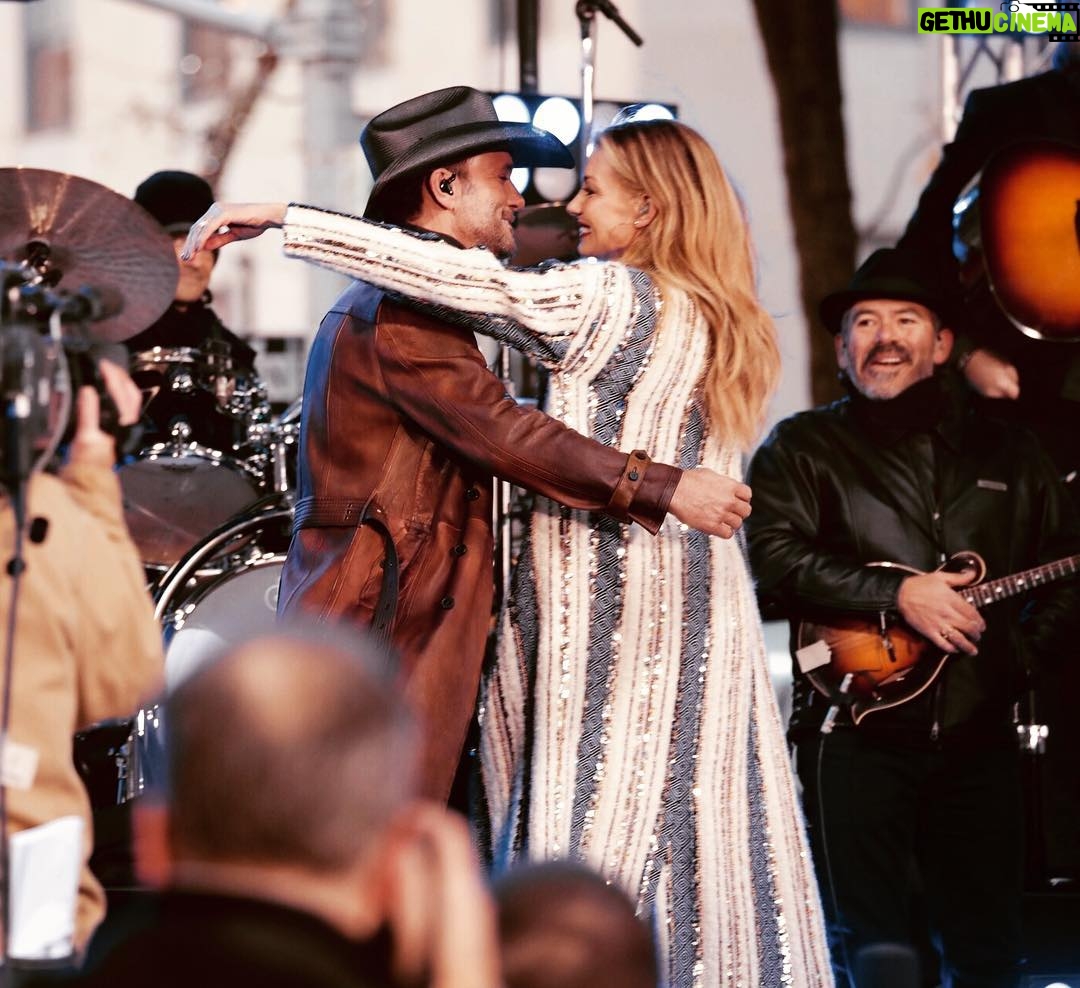 Faith Hill - 45.4K Likes - An Incredible ending to an amazing week. #TheRestOfOurLife