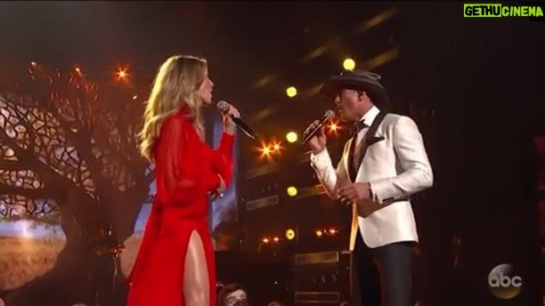 Faith Hill - 41.2K Likes - #TheRestOfOurLife from the 2017 #CMAawards. 💃🏼