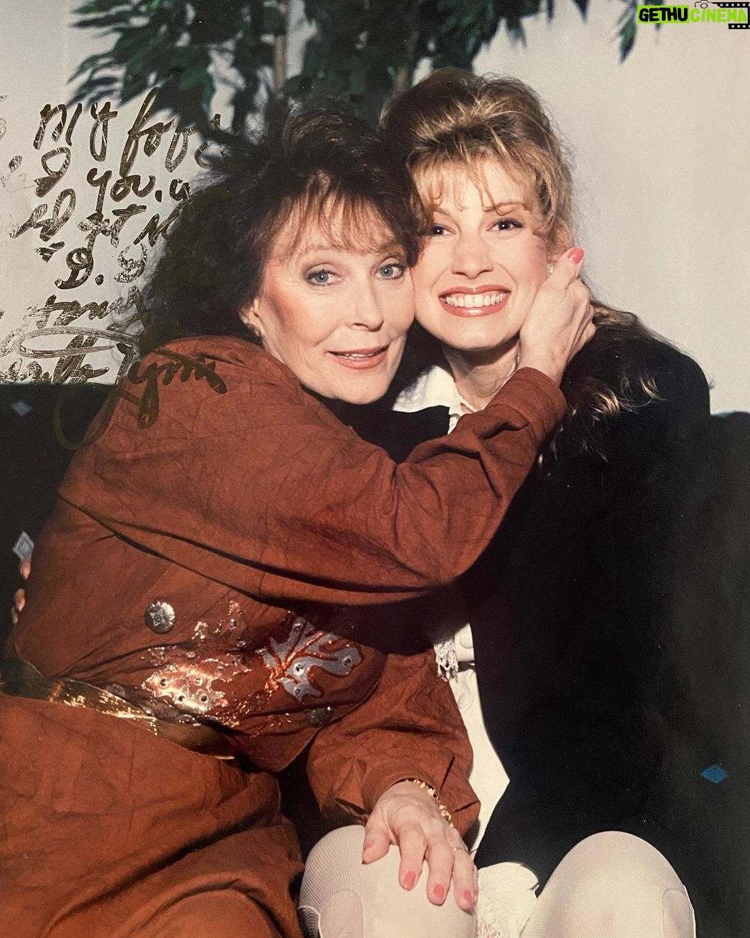Faith Hill - 46K Likes - Loretta Lynn was and always will be a national treasure. She not only “pushed the envelope” as the old saying goes…this woman was the envelope filled with stories of life. A real life, as a woman. What it meant to be a woman. To be a wife, to be a mother. Speaking plainly, truth telling, you know…the real shit. So, by the time her undeniably trail blazing testimonies reached the airways, that thing the music industry described as “pushing the envelope,” Loretta had established herself as an original. The original.
Loretta knew that women could break down walls. And she did, for all women baring their souls and their lives.
I have so many personal stories with Loretta. There is one that makes me laugh every time I think about it. We were at a very big award show and I was onstage getting ready to present and I look down at Loretta and she is yelling at me “Hey, honey. I love you so much, honey.” She didn’t care about where we were, because, you see, when Loretta Lynn calls your name, the world stops for a moment.
After the award presentation, I jumped down off the stage and went straight to Loretta and gave her the biggest hug and told her I loved her too.
We love you Loretta.
PS. When my song “Take Me As I Am” went #1, Loretta sent this photo to me: “To my Baby, I told you you’d get #1, didn’t I? I love you, Honey”