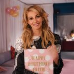 Faith Hill Instagram - A huge thank you to all of you who were a part of this great birthday book. Thanks to @faithhill_fans for putting it all together. 💜