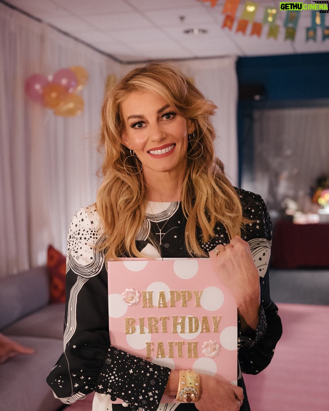 Faith Hill - 48.9K Likes - A huge thank you to all of you who were a part of this great birthday book. Thanks to @faithhill_fans for putting it all together. 💜