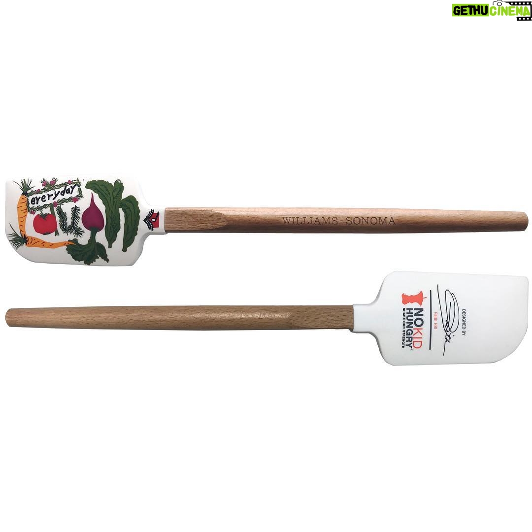 Faith Hill Instagram - Loved designing this one of a kind spatula with @williamssonama. 30% of the proceeds go to #NoKidHungry. More info at Williams-Sonoma.com/nokidhungry. #spatdown