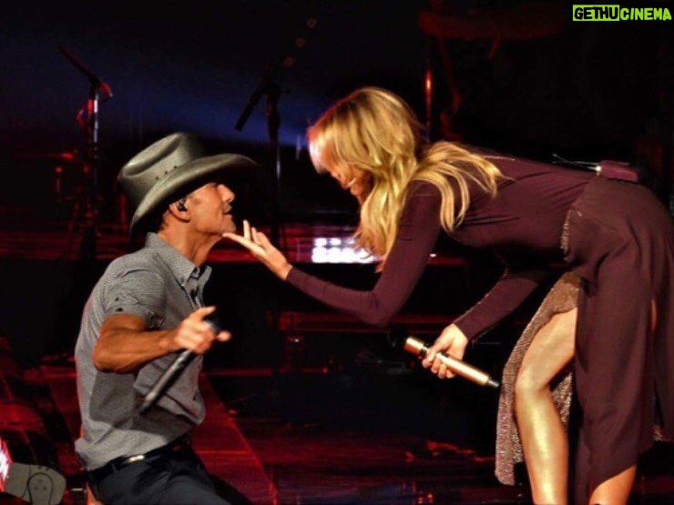 Faith Hill - 35.9K Likes - Arizona. #soul2soul 📷: Rob Schumacher/The Republic