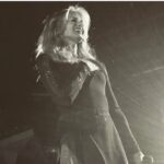 Faith Hill Instagram - LA night 1. 📷: @ljlittlesis #soul2soul Crypto.com Arena
