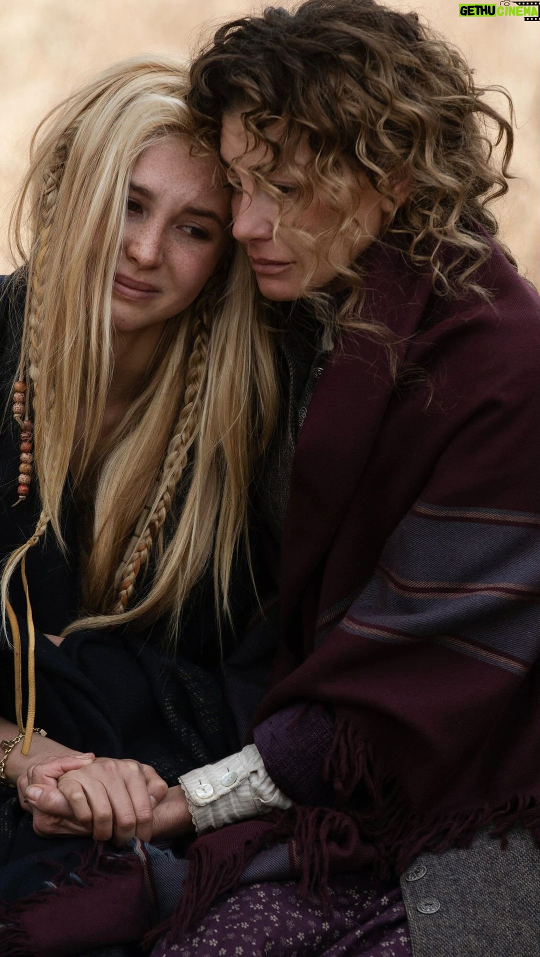 Faith Hill Instagram - Episode 10. The season finale. Now streaming. #1883tv #paramountplus
