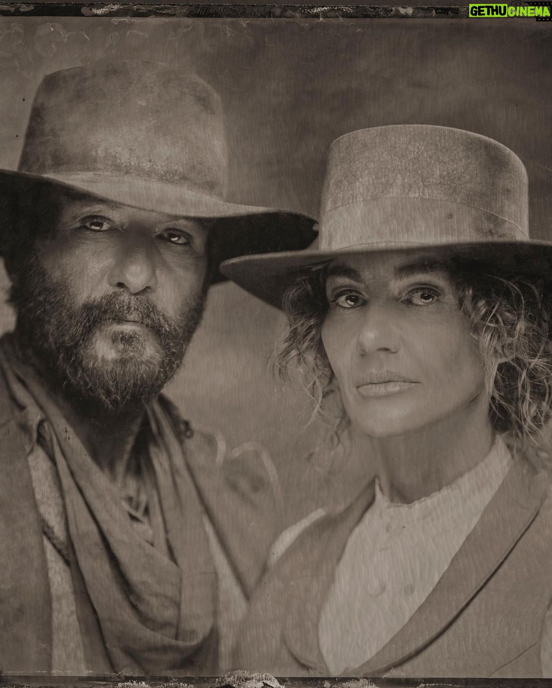Faith Hill Instagram - Don’t miss the premiere of #1883 on @paramountnetwork tonight!