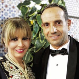 Fatima Khair Instagram - شكرا لكل من سأل عن سعد الحمد لله سعد يتمتع بصحة جيدة الله يديمها عليه نعمة ويحفظه لأولاده يارب أما فيما يتعلق بنقصان الوزن فهذا شيء يرجع لاختياره الشخصي في ممارسة الرياضة والرجيم وبالنسبة لمن يتكلم عن التقدم في السن فالحمد لله هذا ليس إستثناء ليس هناك أشخاص يتقدمون في العمر دون غيرهم المهم هو الاستمتاع بكل لحظات الحياة .دامت لكم السعادة ودام لكم الرضا ❤