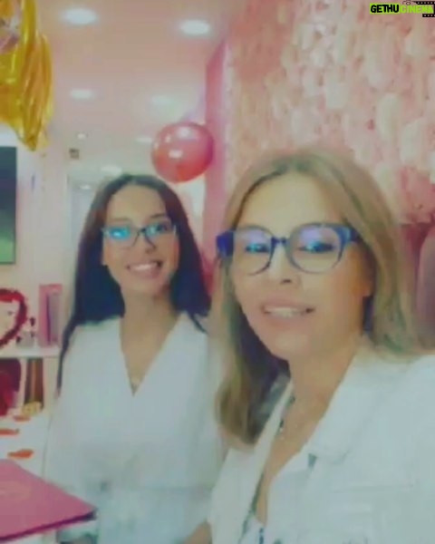 Fatima Khair Instagram - شكرا لكم متابعيني على كل هذا الحب والتقدير والاحترام المتبادل 🌷❤ Kiki's Cafe & Bakery