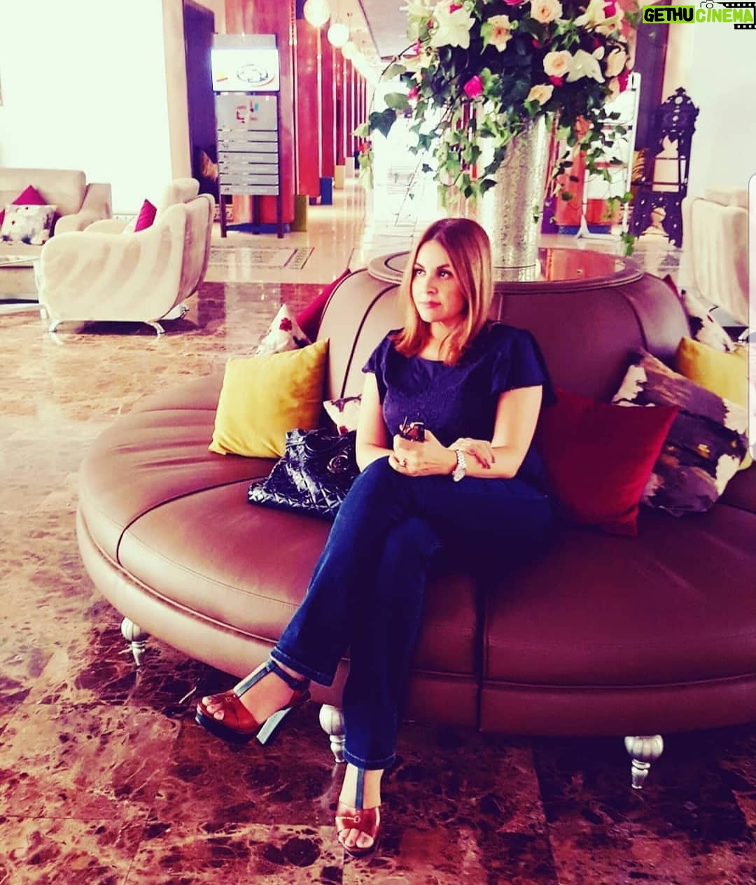 Fatima Khair Instagram - مساء المحبة و الصفاء و التصالح مع النفس