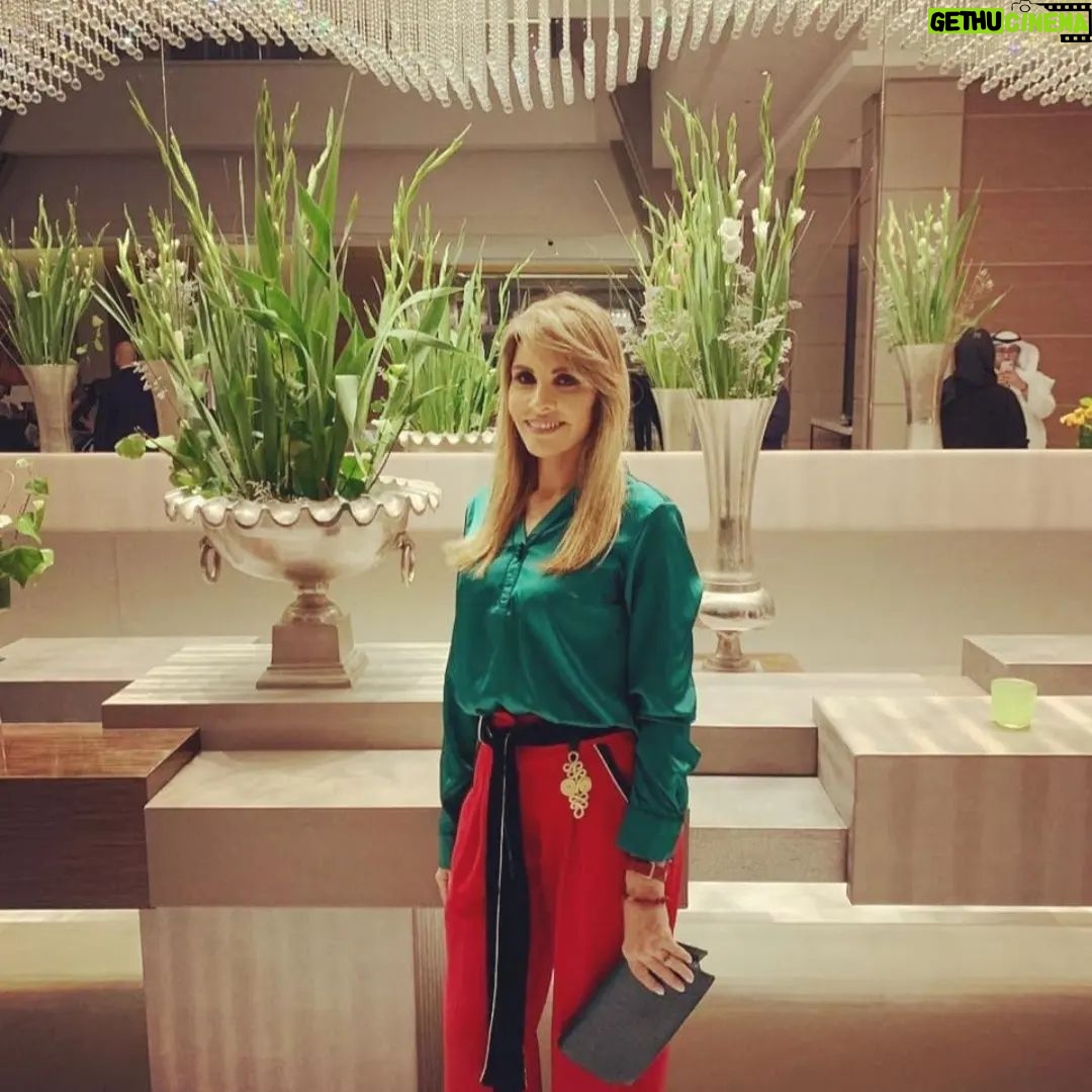 Fatima Khair Instagram - صباح الفخر والنصر الله يحفظنا ويحفظ بلادنا يارب 🇲🇦❤️🇲🇦 Tunis, Tunisia