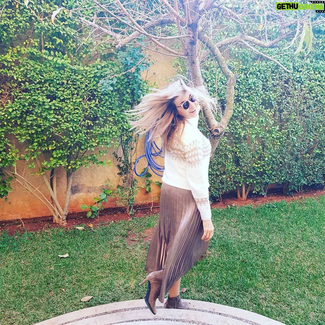 Fatima Khair Instagram - نهاية أسبوع سعيدة عليكم إن شاء الله 🌷
