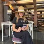 Fatima Khair Instagram - وأنا اقرأ تعليقاتكم أشكركم على المحبة والوفاء والكلام الطيب الله ينعم عليكم جميعا بالصحة والسلامة والستر يارب 🤲❤️