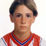 Fernando Torres Instagram - Feliz cumpleaños ‘Niño’ ❤️🤍 Por muchos más años llevando al Atleti por bandera 🥳 ¡Te queremos, Fernando!
