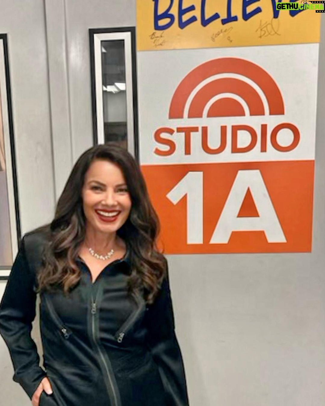 Fran Drescher Instagram - Now about to do @newyorklivetv on @nbc for @lifetimetv if you’re in NY …GO!