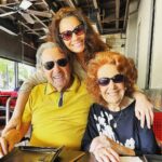 Fran Drescher Instagram - Happy Father’s Day Papacita, I am blessed to call you Daddy! You taught me to swim, ride a bike and to drive a car. You taught me comedy, humility and compassion. I love you with all my heart. See you in August in Person & facetime tomorrow! Love franny 💋❤️