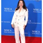 Fran Drescher Instagram - Girl from Flushing does good! Last night at the President’s Correspondents Dinner. Only in America!#anfa #patpa #rapact #crownact #detoxyourhome