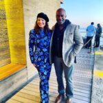 Fran Drescher Instagram - Me and Dee the CEO of NFLPA out to dinner at Nobu! We forged the Actors & Athletes 4 Democracy! Happy Sunday 🎭&🏈
