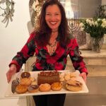 Fran Drescher Instagram - Incredible vegan desserts by @_maisonmacha Mercí Macha! Trés Bon patisserie!