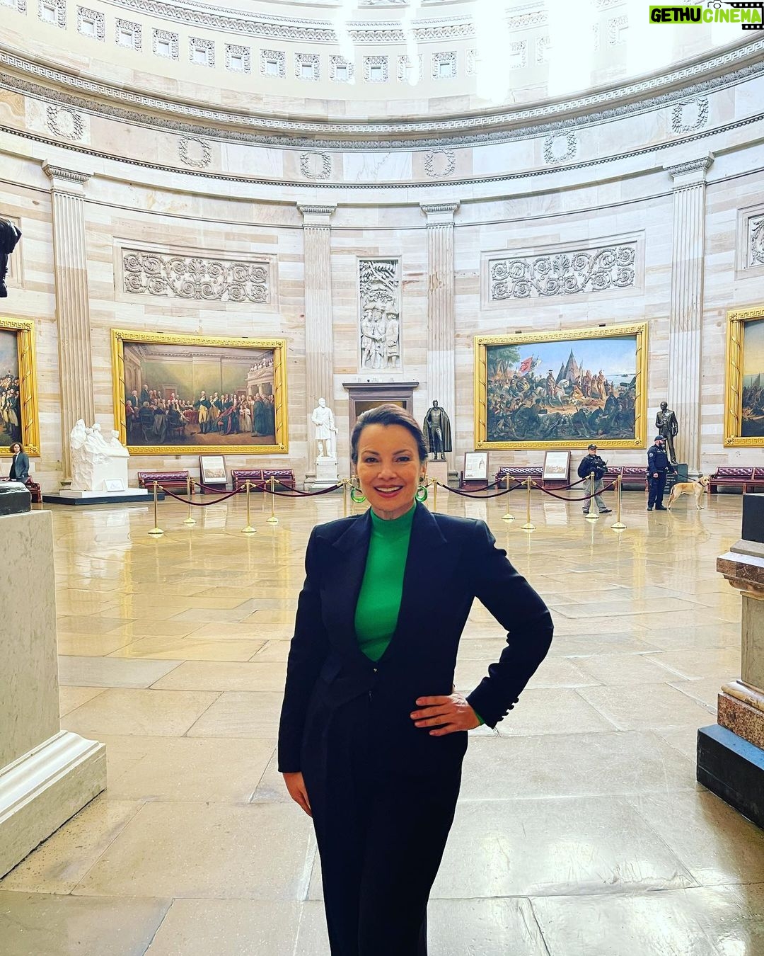 Fran Drescher Instagram - In the US Capitol Rotunda! Support PATPA! Let’s do this!
