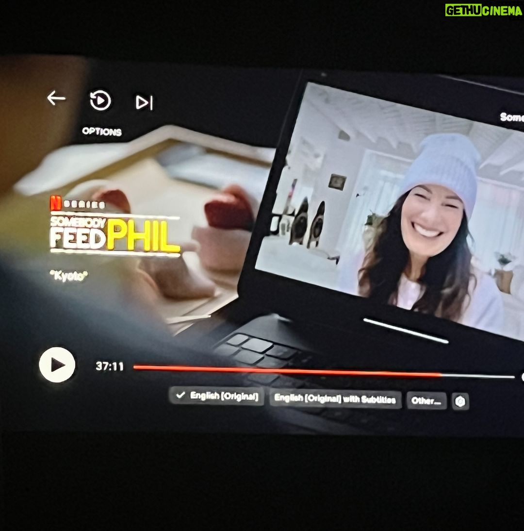 Fran Drescher Instagram - Watch season 7 of Somebody Feed Phil!!! I’m in the kyoto episode! One of my favorite shows i love to watch wherever I am in the world. GO!!!