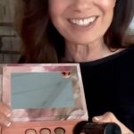 Fran Drescher Instagram - Gals, I have something you’re gonna love!! Laura Geller’s 3-piece Baked Starter Kit makes doing my makeup so easy, all while giving me a fabulous look! 😍   The Baked Balance-n-Brighten Foundation feels deeeelish on my skin and gives me that natural look I love. I top it with the Best of the Best Baked Face Palette which has a blush, bronzer, highlighters, and eyeshadows all in one place! It really is the best of the best. And applying it all with the Retractable Angled Kabuki Brush is gr8 because I get to choose how much coverage I want! How cool is that?   @lauragellerbeauty I LOVE!! 💋 Shop the Baked Starter Kit on laurageller.com   #laurageller #lauragellerbeauty #matureskin #makeupformatureskin #ad