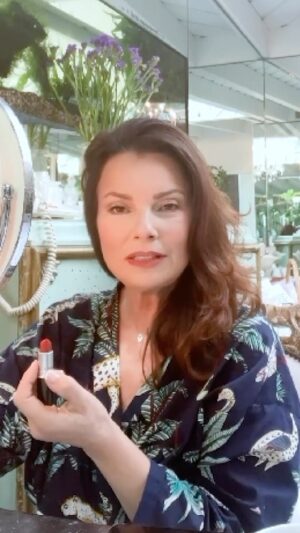 Fran Drescher Instagram - I don’t need to emulate a male energy to lead. I can lead with wisdom & empathy. I can lead and i can be me! #sagaftra
